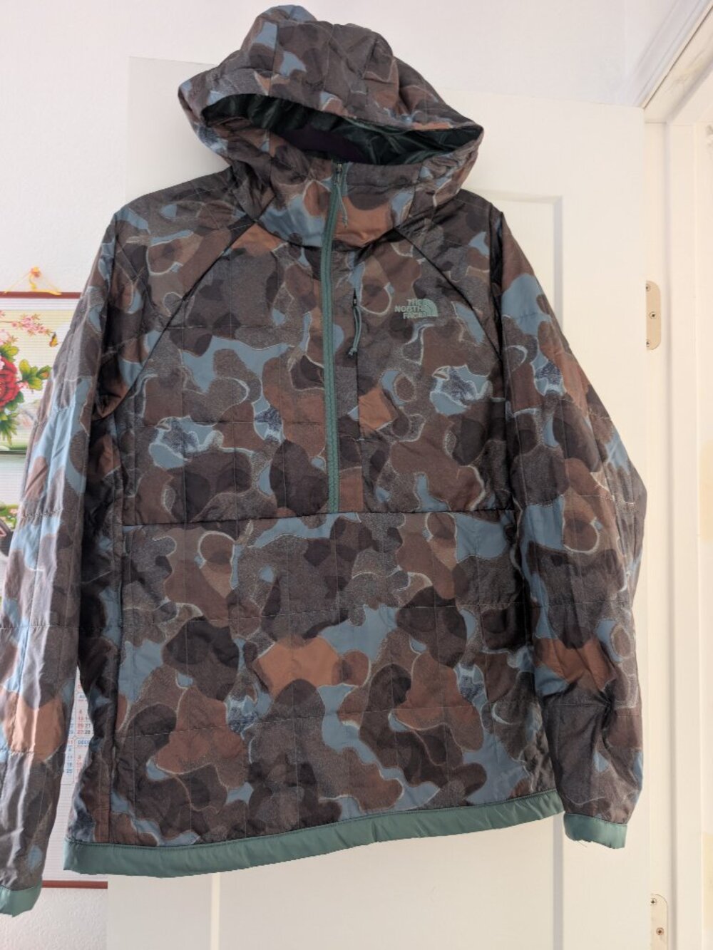 The North Face Circaloft Pullover in Sage Camo Women's Large